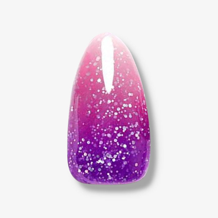 GLITTER NAILS