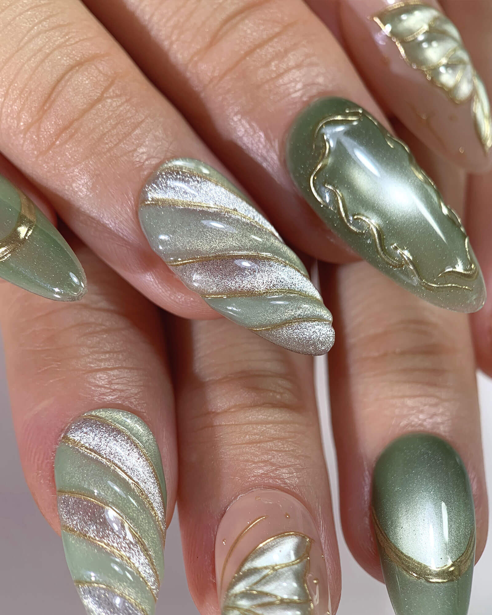 GRÜNER OPAL