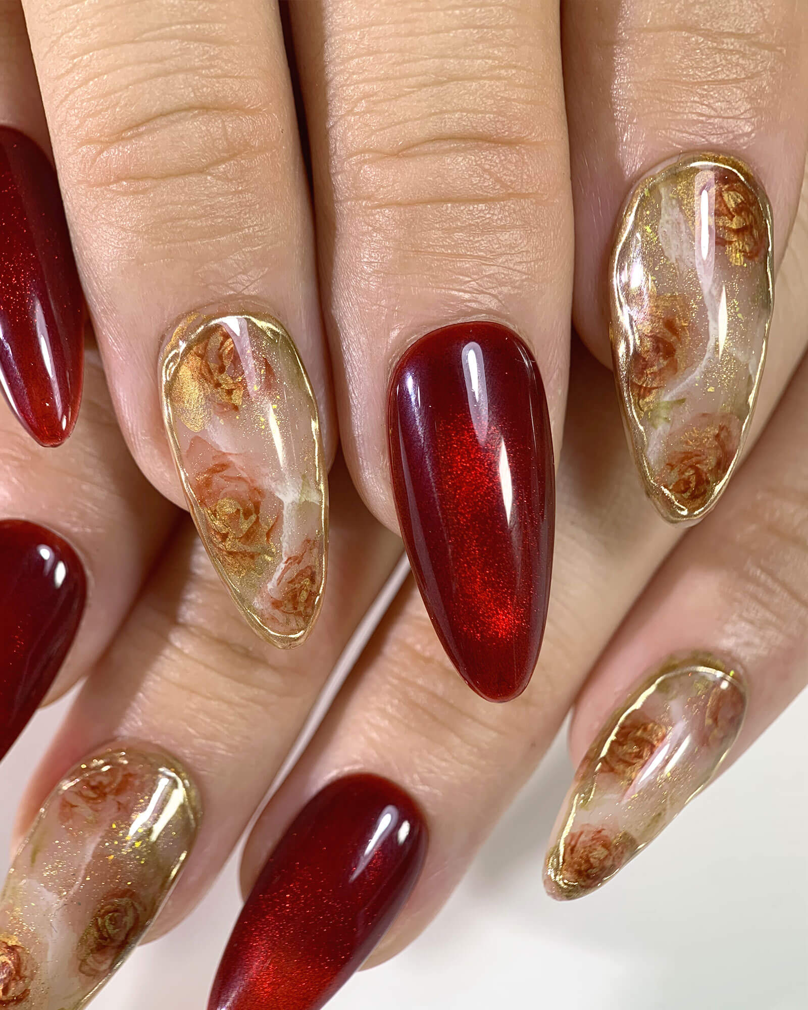 ROSE AMBER